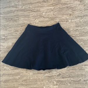 Forever 21 black skirt🖤